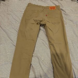 Levi’s 511 chinos